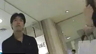 Seksual xırda qız adamını zövqlə işləyir