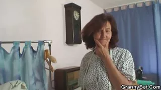 Onun seksual corablarını sevirəm