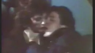 Bir qaraşın olan Blowjob və üz üzərində yük
