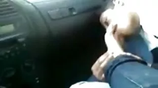Curvy həvəskar qız onun pussy yaxşı nasos alır