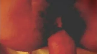 Sadəcə görkəmli qız veb-kamerada çıxış edir