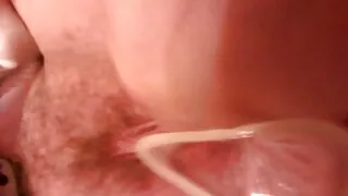 Qız ilə təbii döşlər handjob xoruz və mən cum