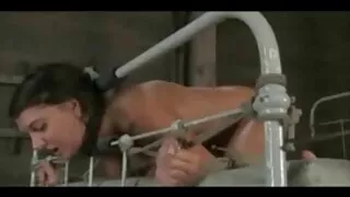 MILF lanet fahişə ilə böyük döşlər