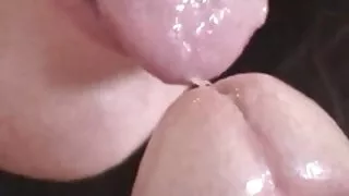 BBW körpənin yeni oyuncağı var