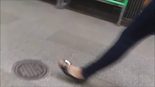 Onun vaginası üçün çox uzun oyuncaq
